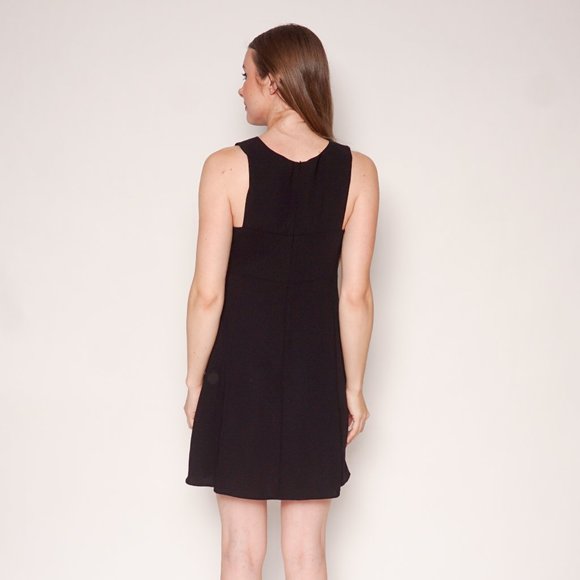 AMANDA UPRICHARD Sleeveless Keyhole Mini Dress - Picture 4 of 6